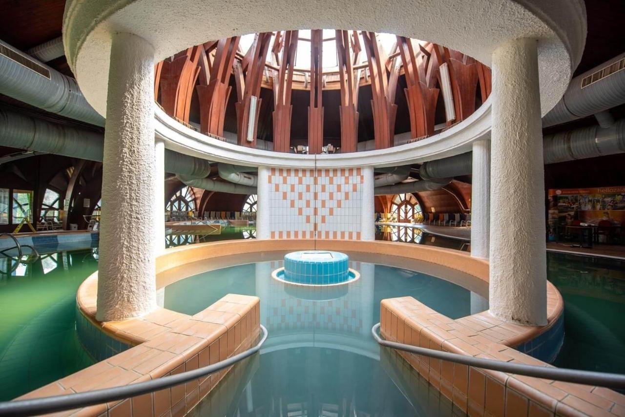 Napfeny Hotel Залакарош Екстер'єр фото