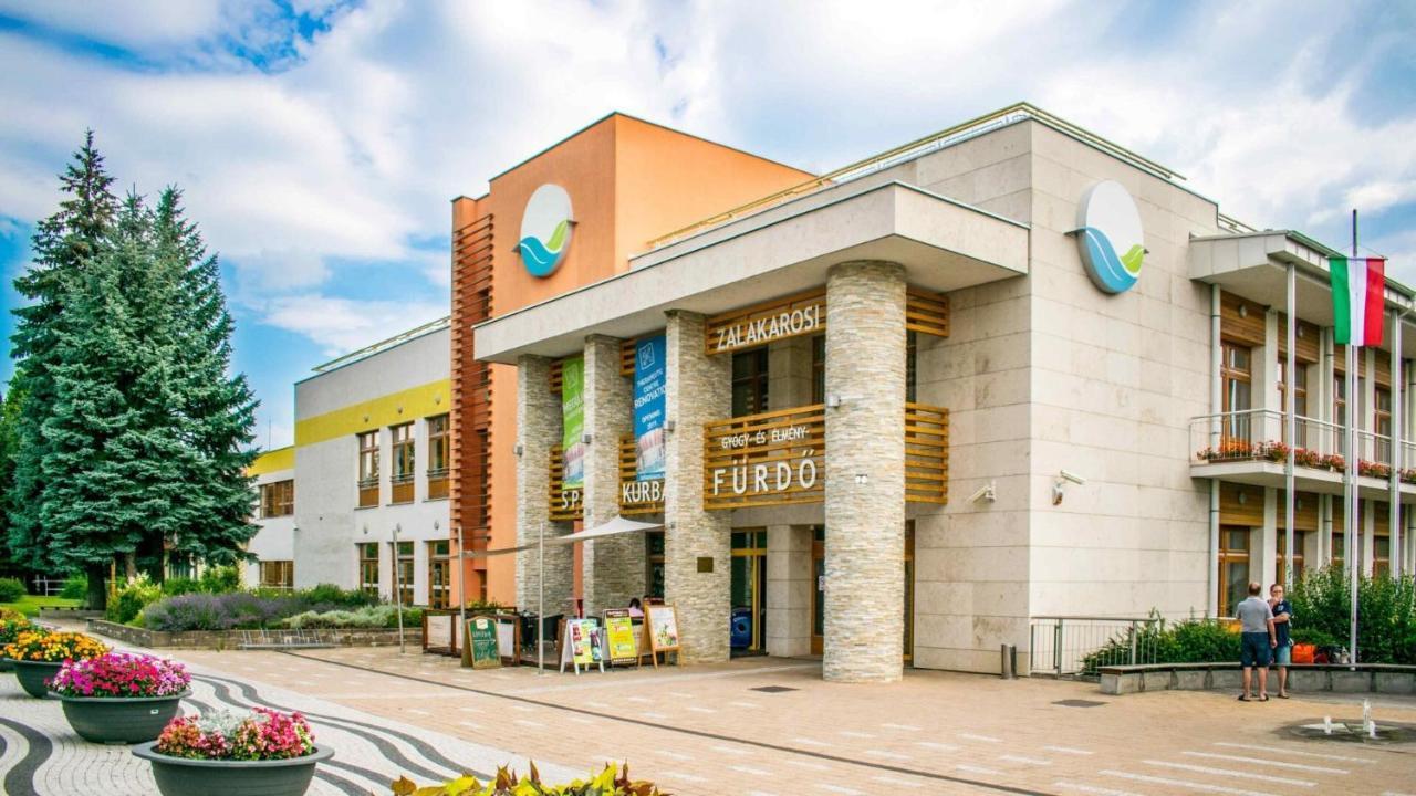 Napfeny Hotel Залакарош Екстер'єр фото